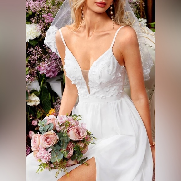 NWT-Appliques Leaf Embroidery Mesh Ins Split Thigh Chiffon Wedding Dress wo Veil - Picture 2 of 3